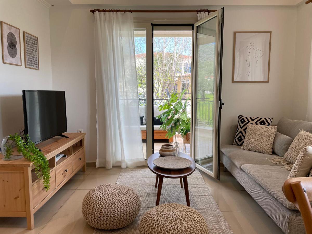 Kl Suites Lefkada - Feel At Home New Boho Apartment 400M From Beach Nidri Town Center エクステリア 写真